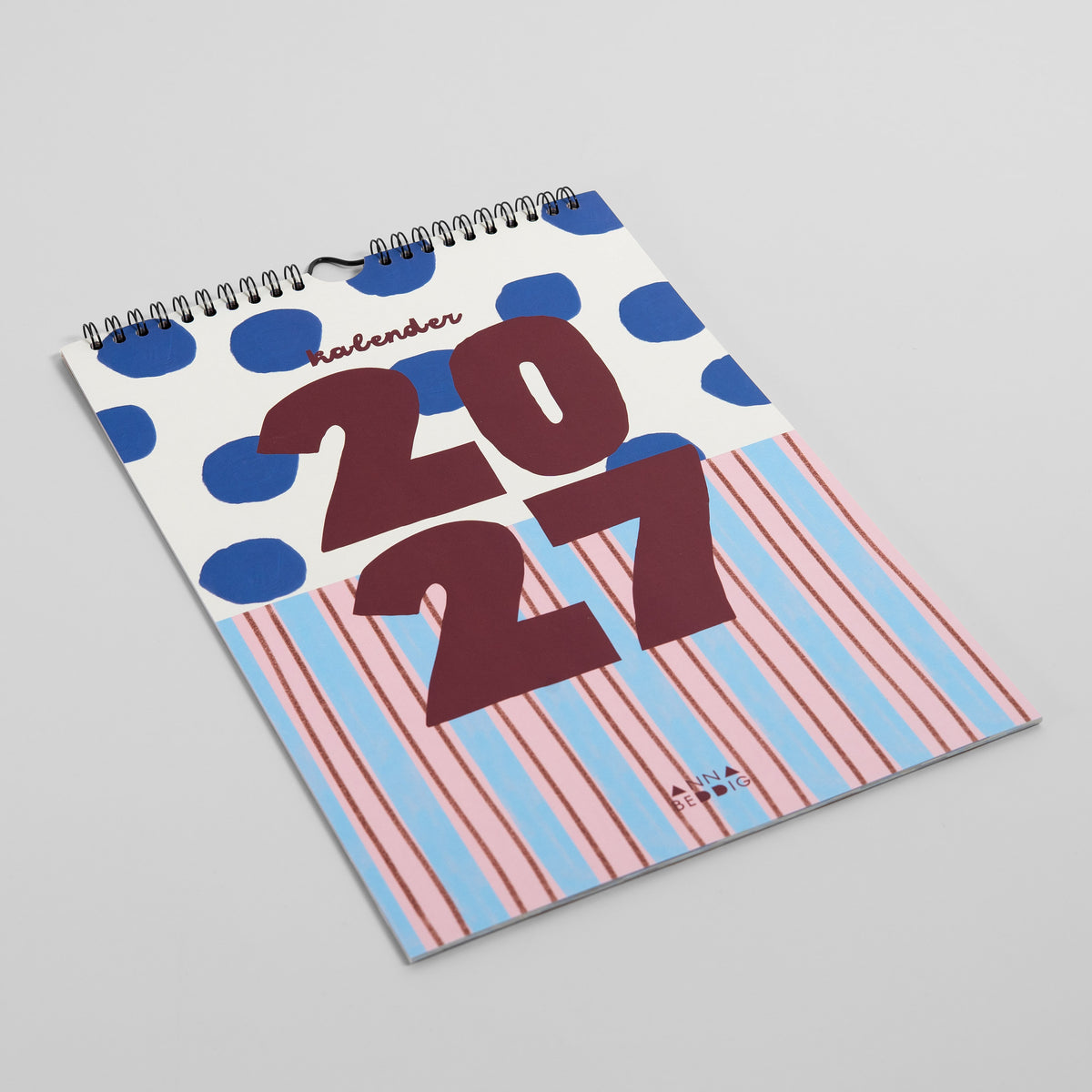 Detailansicht des Covers vom Wandkalender 2027 mit verspieltem Design