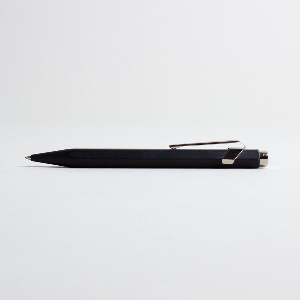 Caran d’Ache Rollerball 849 mit Etui