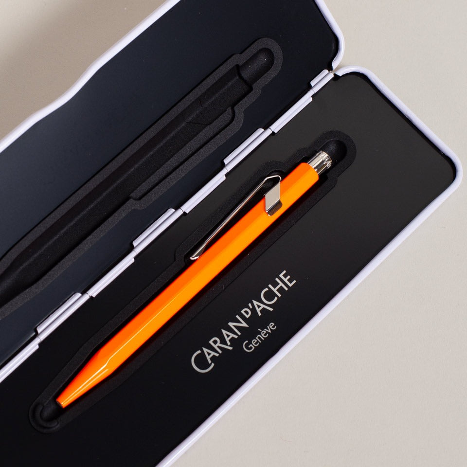 Kugelschreiber Fluo 849 mit Etui