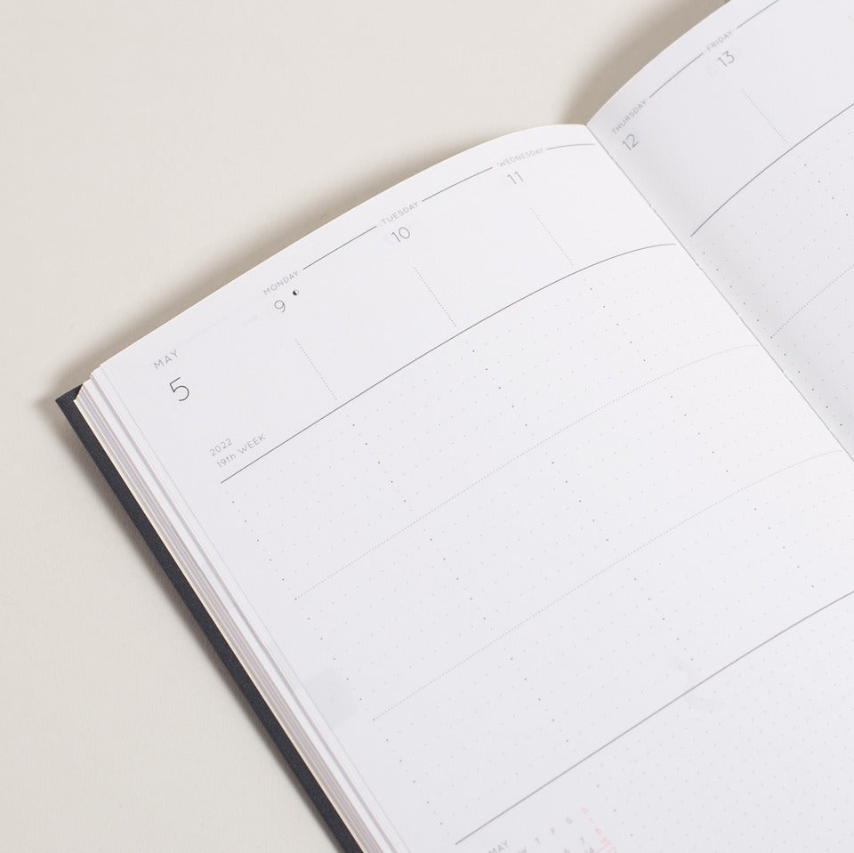 Journal Kalender 2026 / Diary Caston Weekly B6