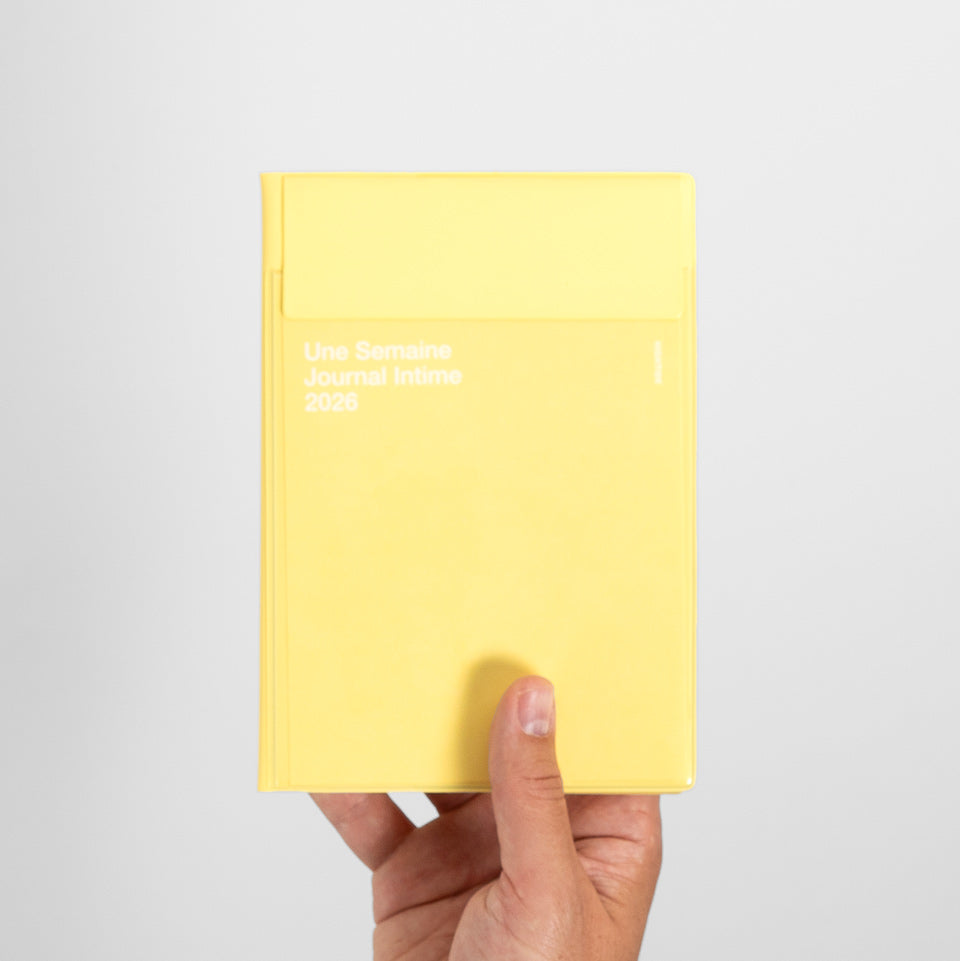 Monatskalender 2026 mit Tasche / Diary Iris B6