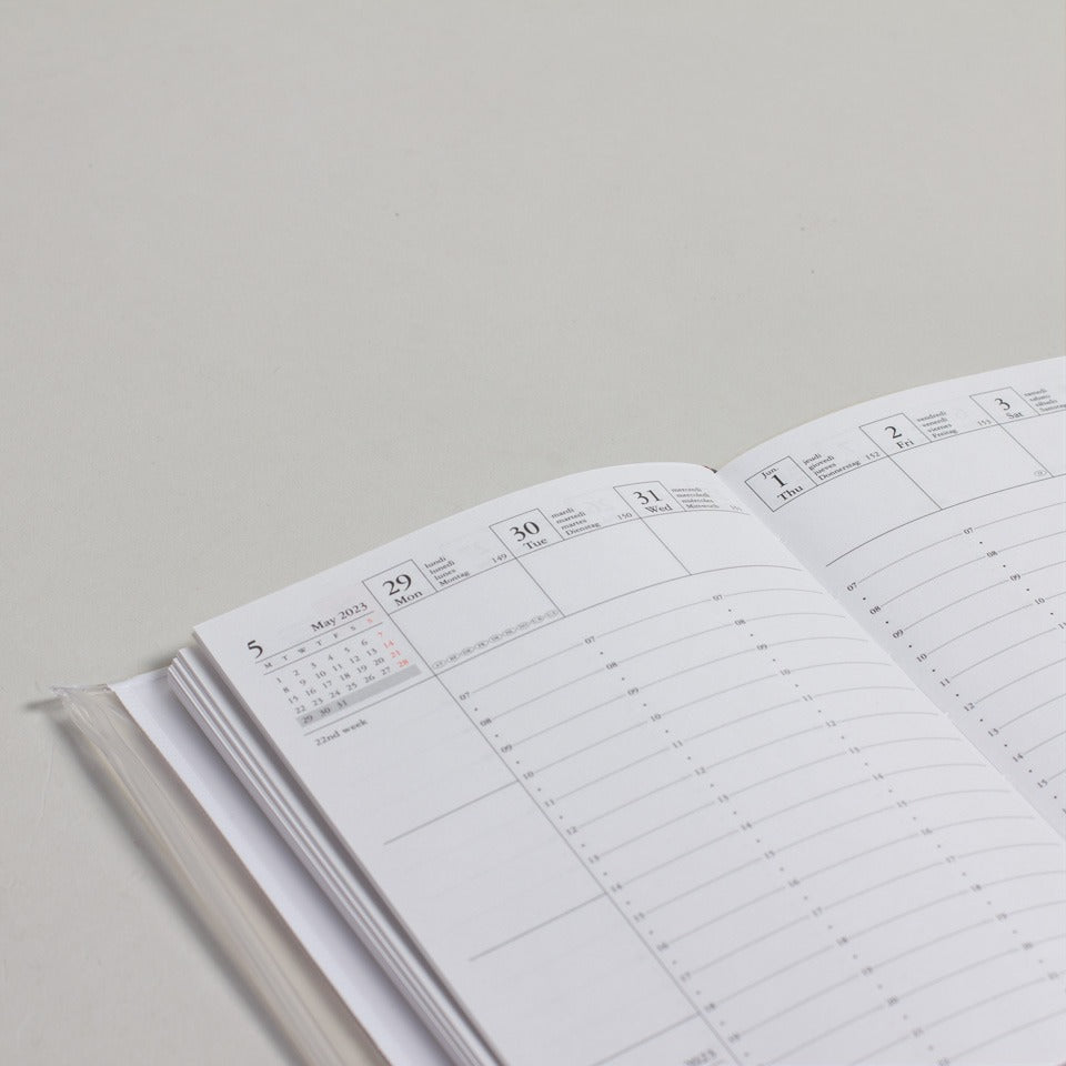 A6 Kalender 2025/26 mit Umschlagtasche Berge