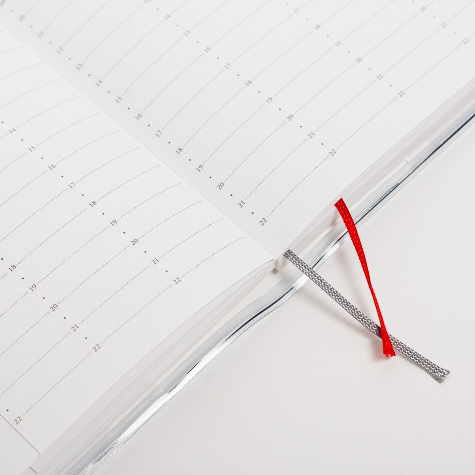 A6 Kalender 2025/26 mit Umschlagtasche Berge