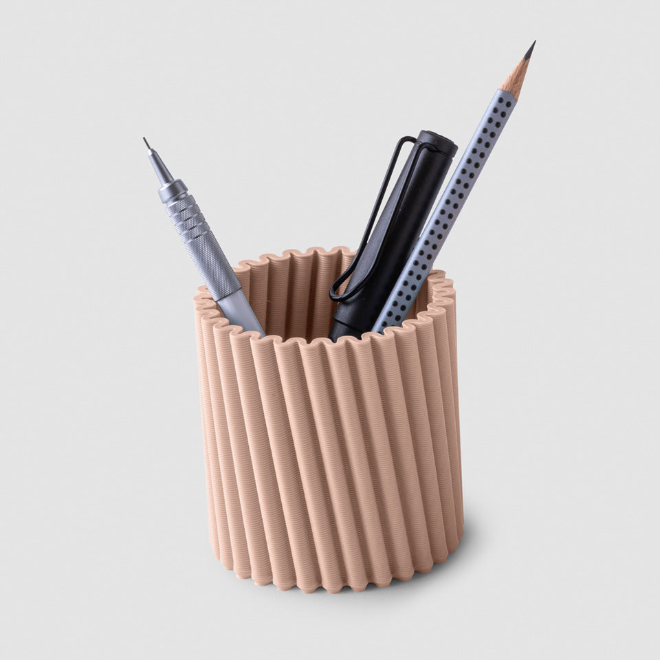 Stiftbecher Tilted Pot