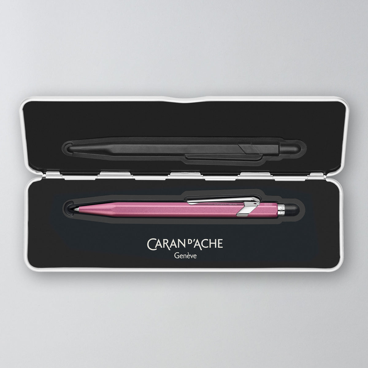 Metallbox mit Kugelschreiber 849 Colormat-X in Rosa im Etui, Aufsicht #Farbe_Rosa