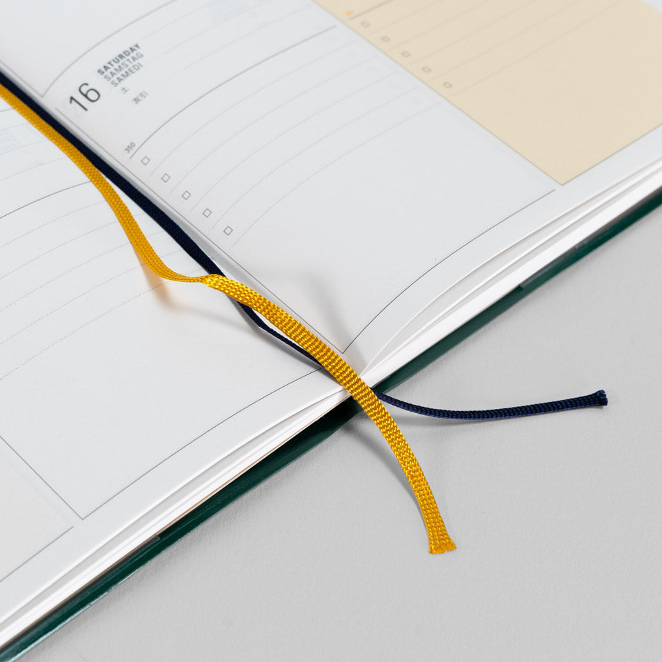 Wochenkalender 2026 mit Tasche / Diary Iris B6