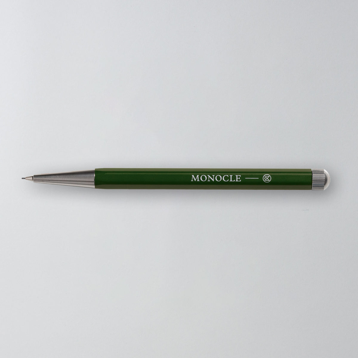 Leuchtturm Bleistift Drehgriffel Monocle in Olive (Dunkelgrün)