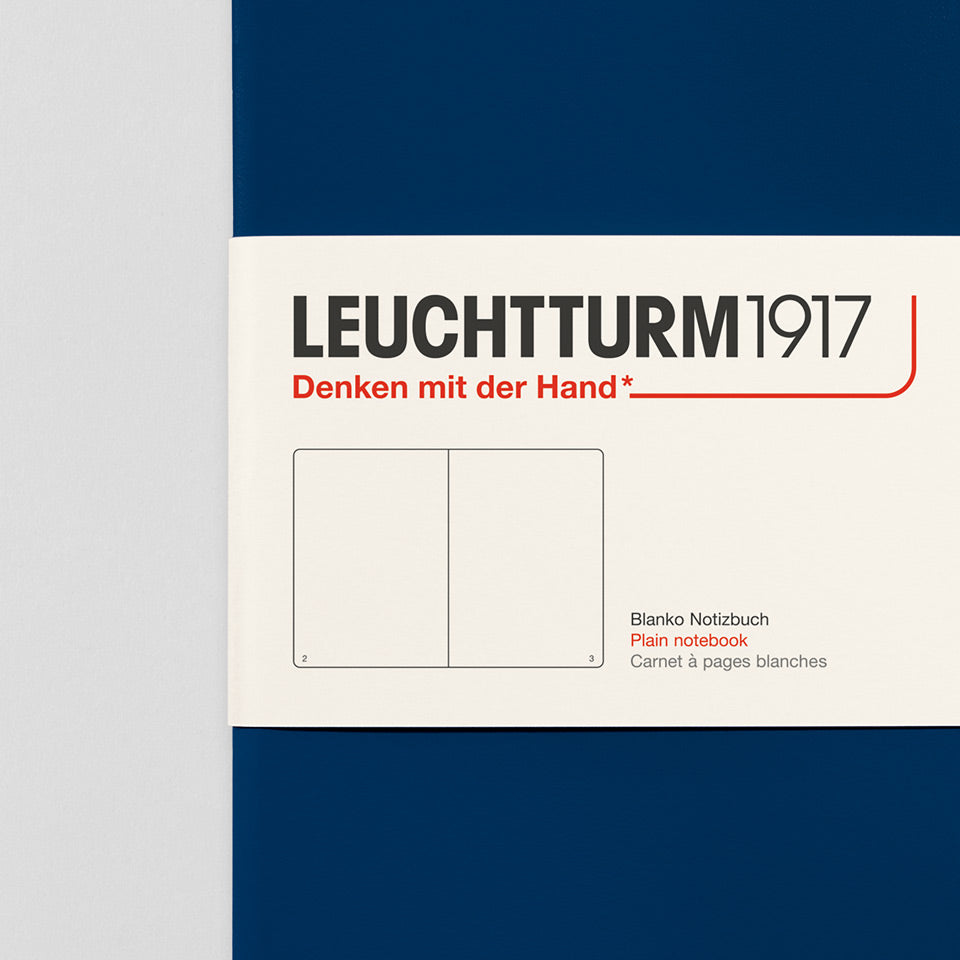 Leuchtturm Notizbuch Medium A5 Hardcover in Marine, blanko, Aufsicht #Farbe_Marine