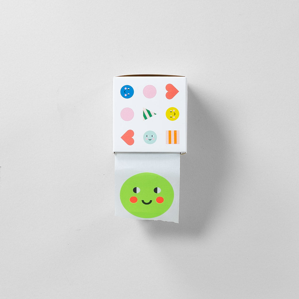 Sticker auf Rolle / Happy Birthday Formen